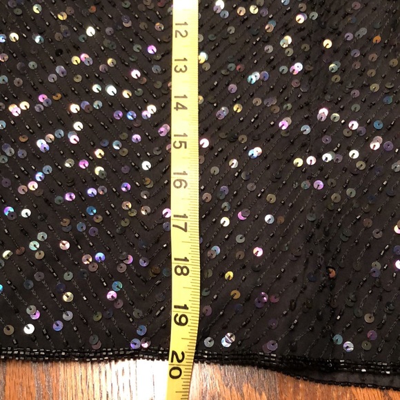 Adrienna Appell Black sequins on silk. even top M - Picture 10 of 10
